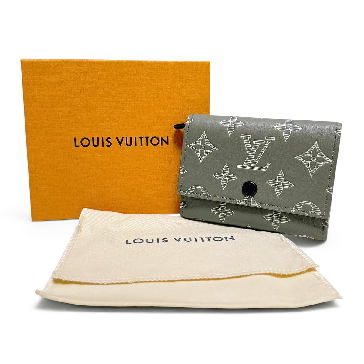【新品・未使用品】ルイ ヴィトン LOUIS VUITTON ヴィクター ウォレット コンパクト 三つ折り 財布 モノグラム シャドウ コイン カード ケース グリーン M13216 箱