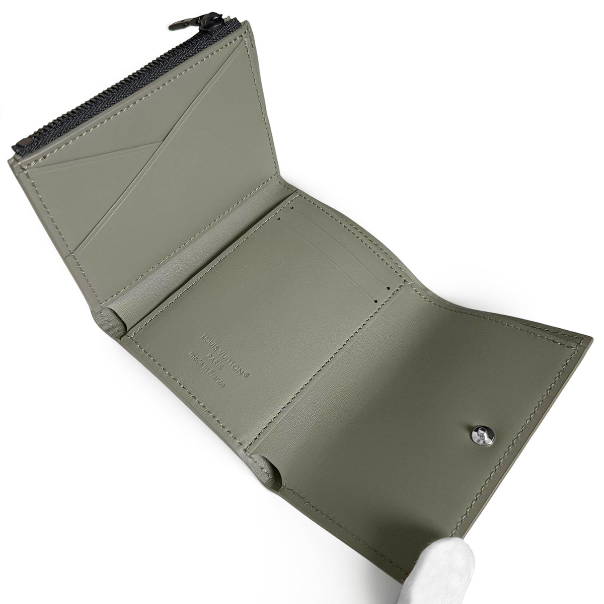 【新品・未使用品】ルイ ヴィトン LOUIS VUITTON ヴィクター ウォレット コンパクト 三つ折り 財布 モノグラム シャドウ コイン カード ケース グリーン M13216 箱
